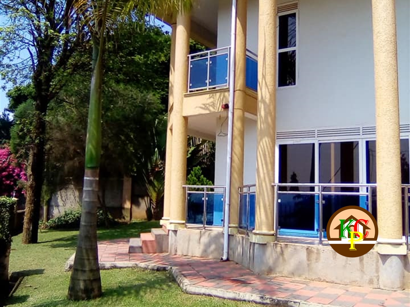 Villa for rent in Makindye Kampala