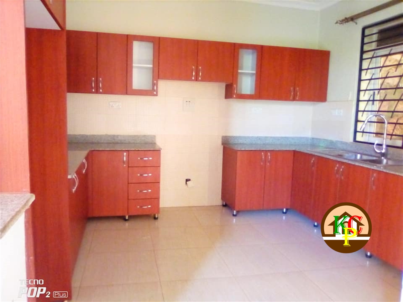 Villa for rent in Makindye Kampala