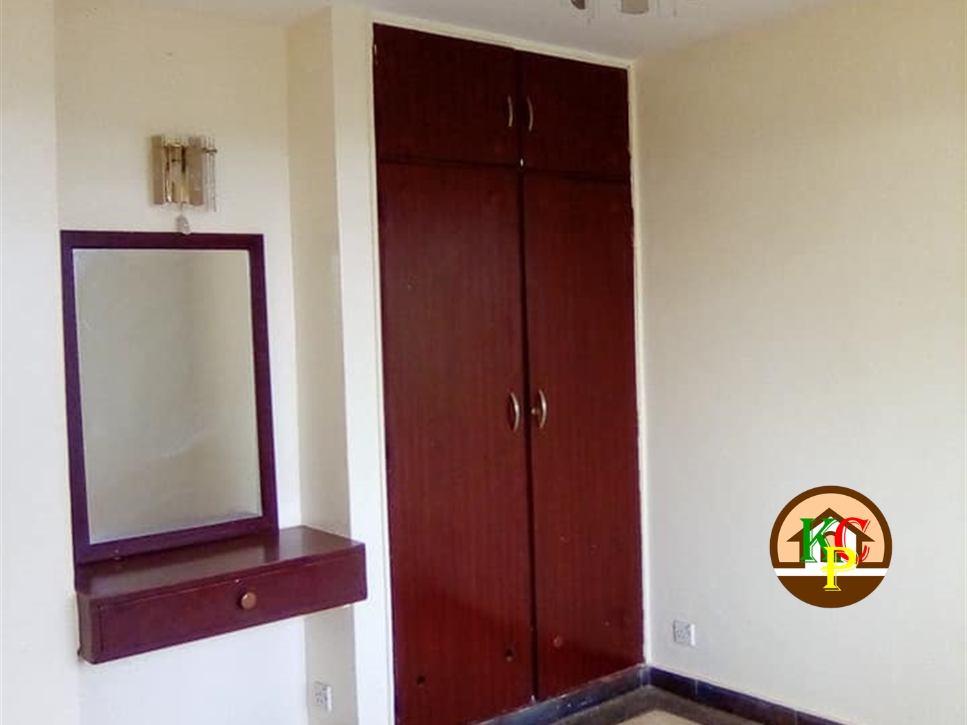 Town House for rent in Kololo Kampala