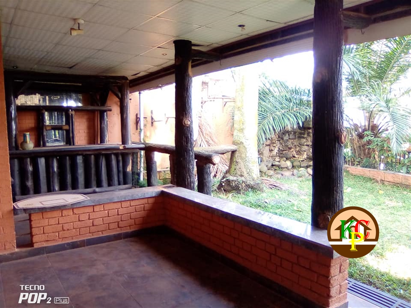 Town House for rent in Kololo Kampala