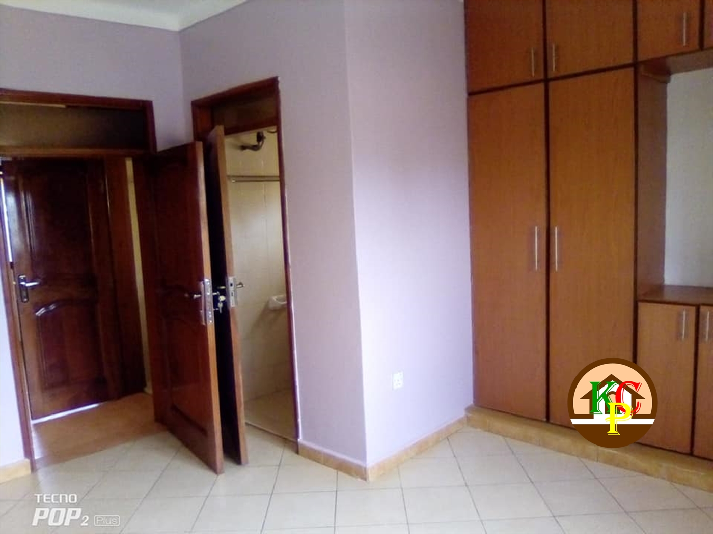 Apartment for rent in Kiwaatule Kampala