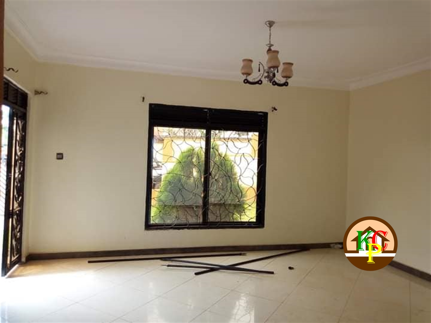 Bungalow for rent in Kira Wakiso