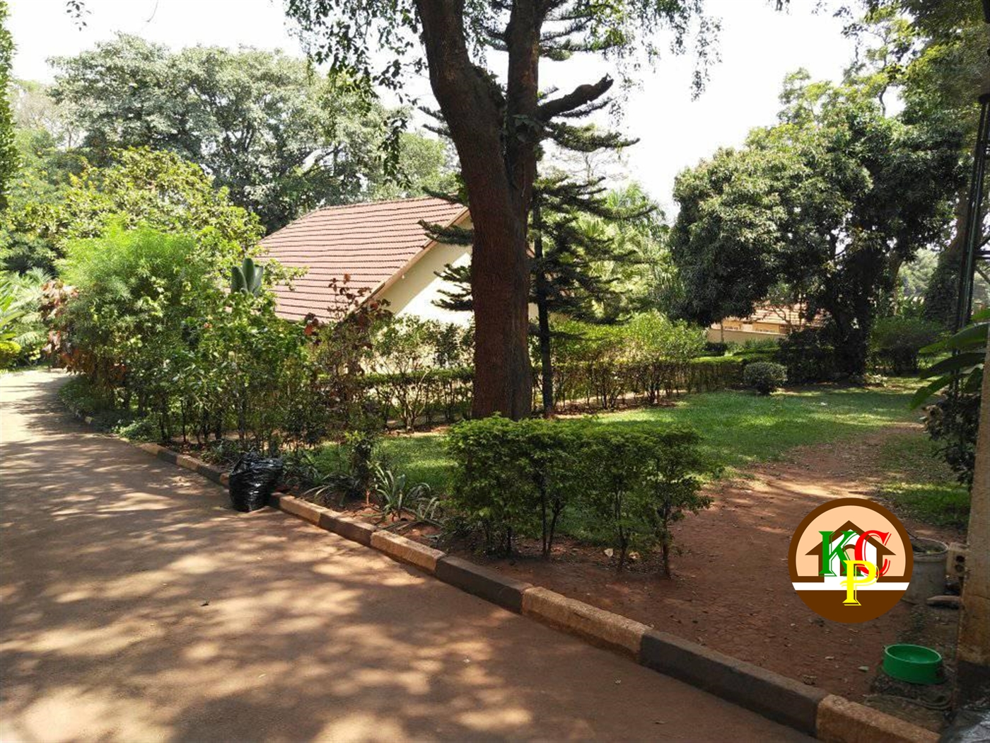 Multipurpose Land for sale in Kololo Kampala