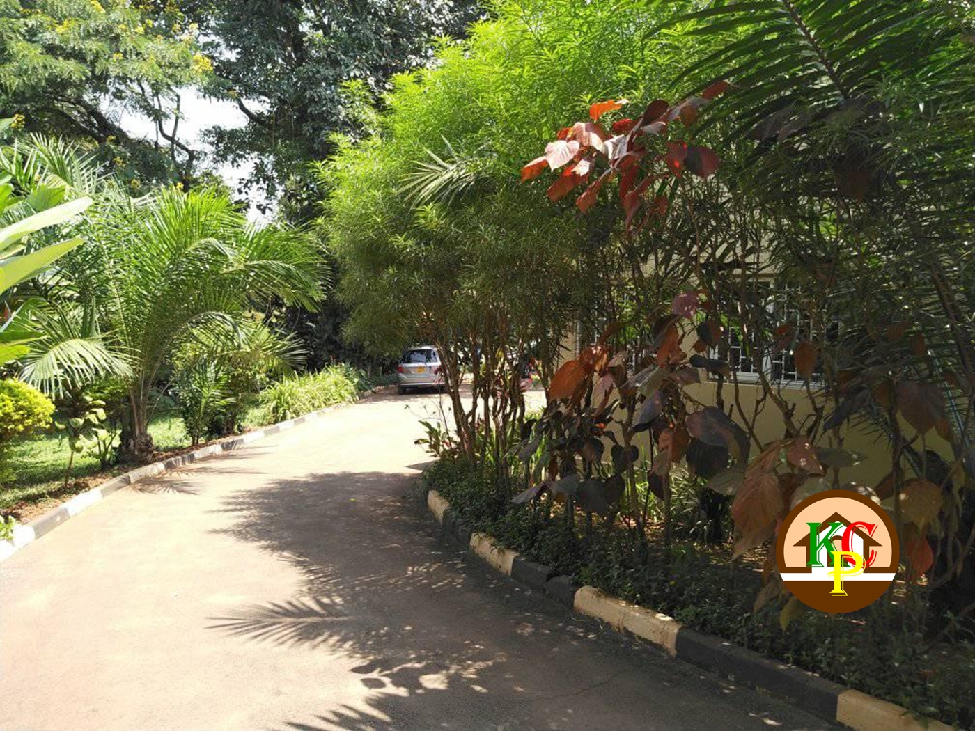 Multipurpose Land for sale in Kololo Kampala