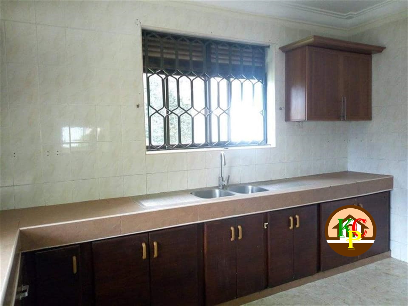 Mansion for rent in Naguru Kampala