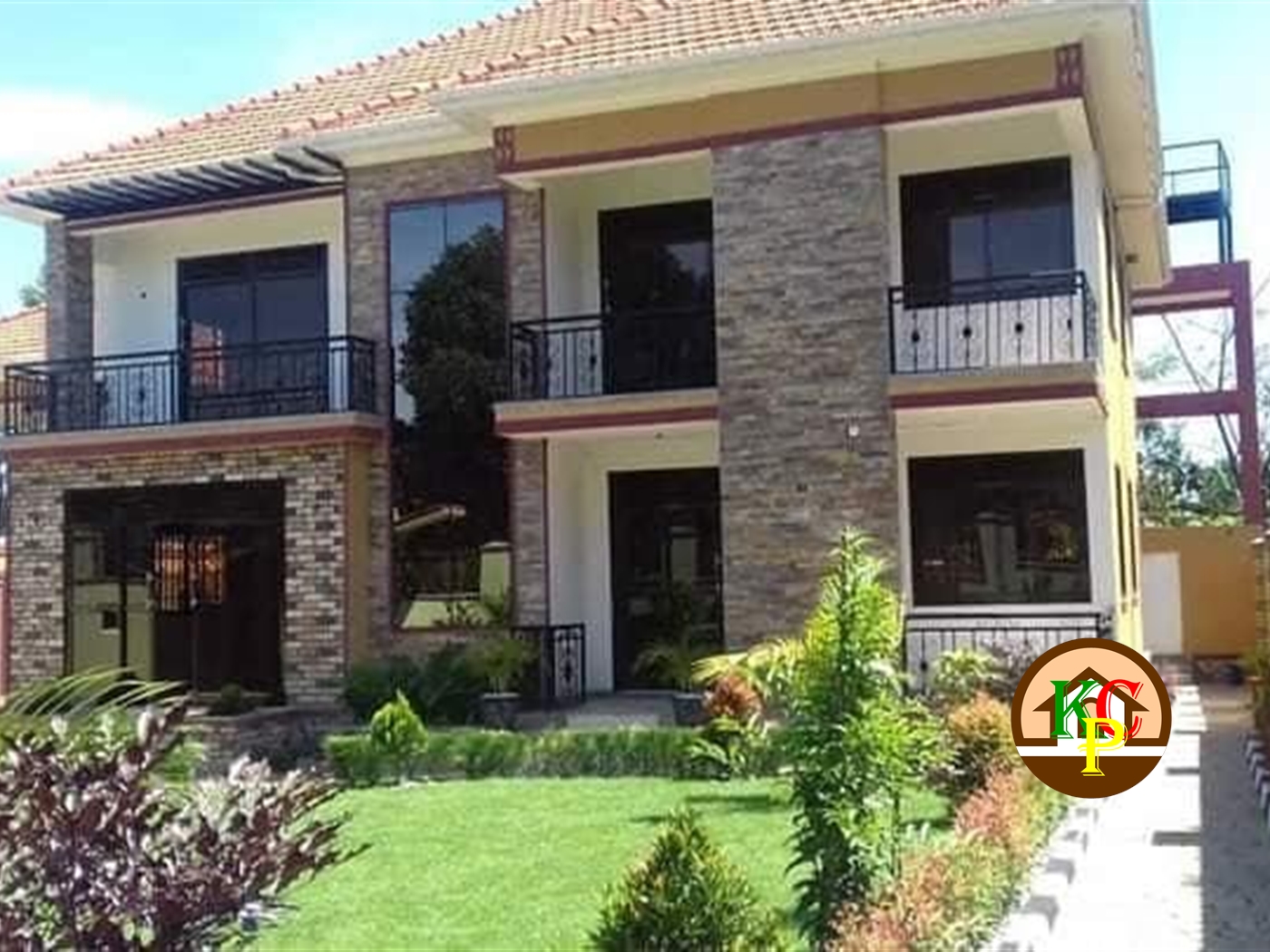 Mansion for sale in Gayaza Wakiso