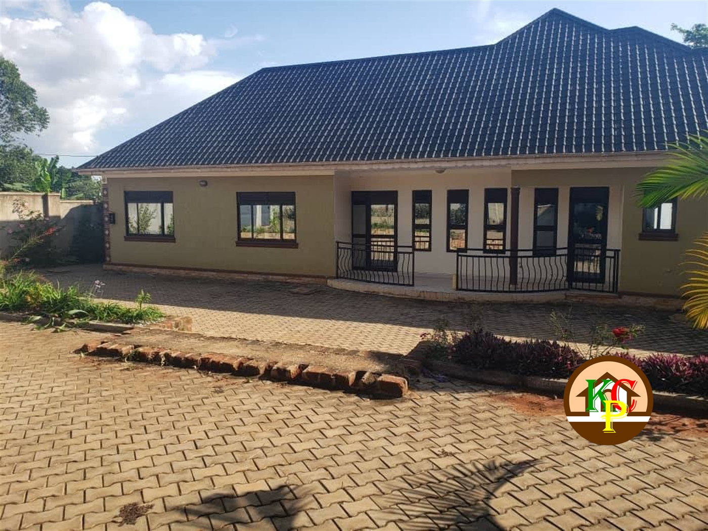 Bungalow for sale in Nansana Wakiso