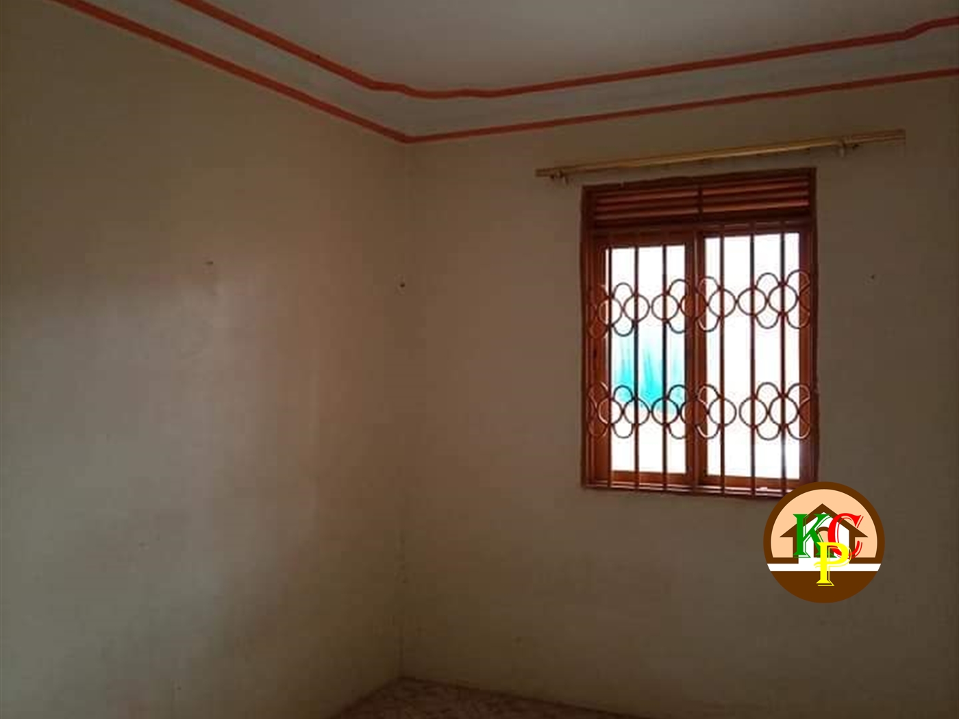 Semi Detached for rent in Mpererwe Kampala