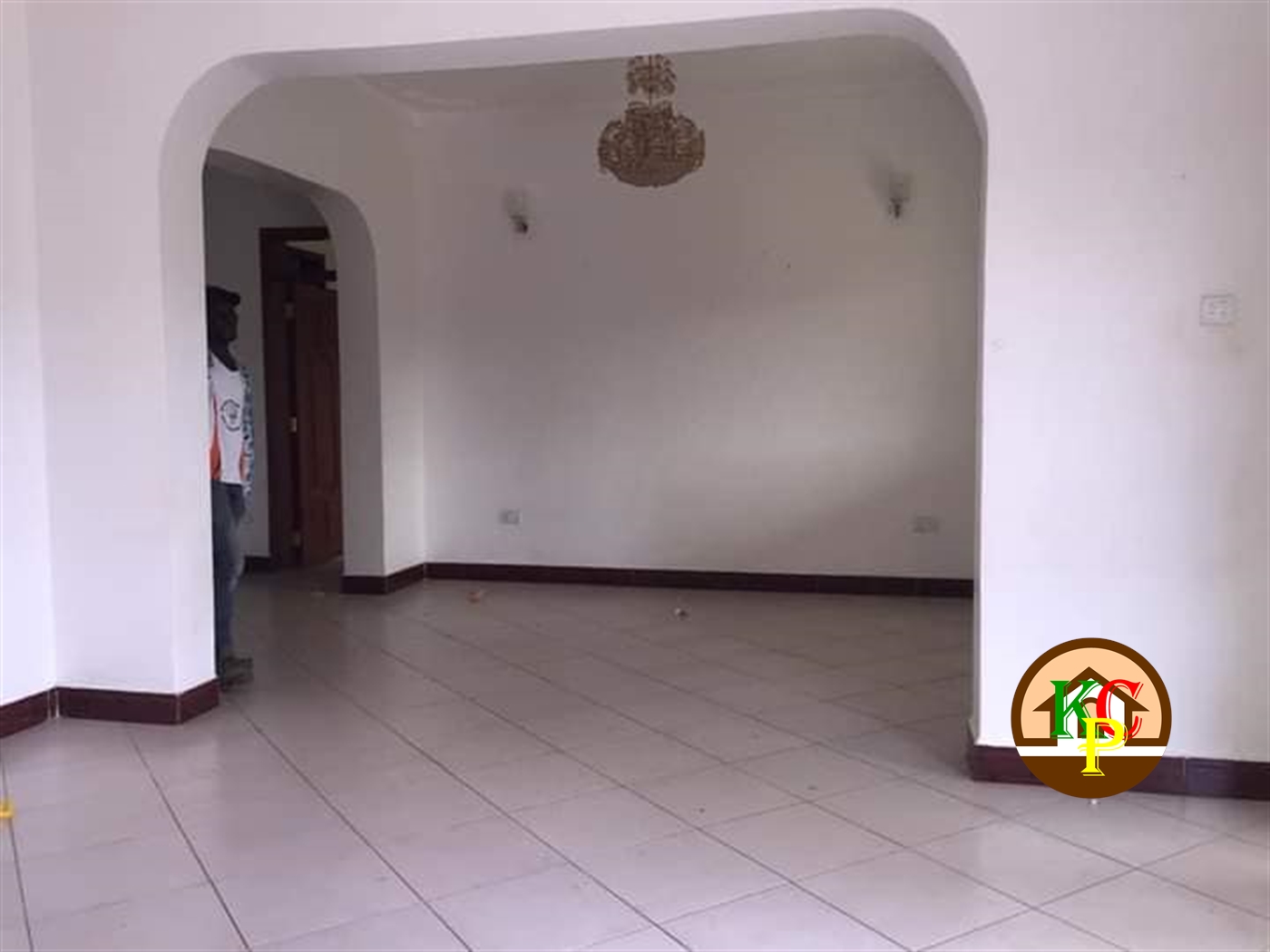 Bungalow for rent in Kisaasi Kampala