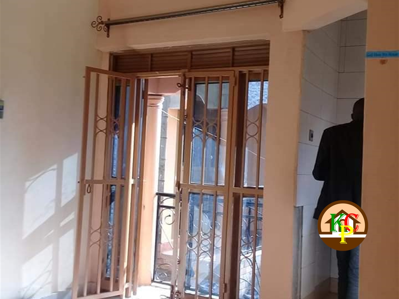 Semi Detached for rent in Mpererwe Kampala