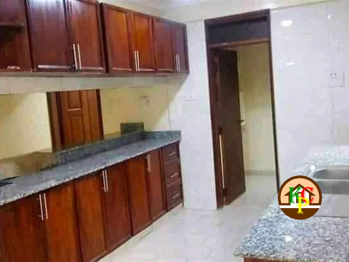 Apartment for rent in Mutungo Kampala