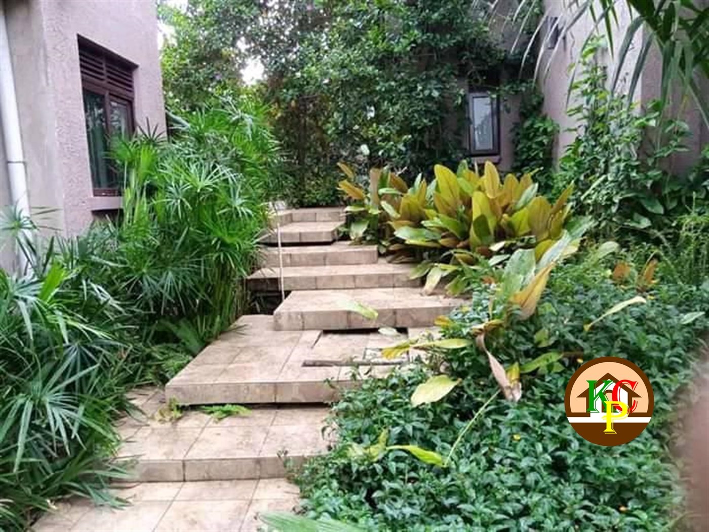 Apartment for rent in Mutungo Kampala