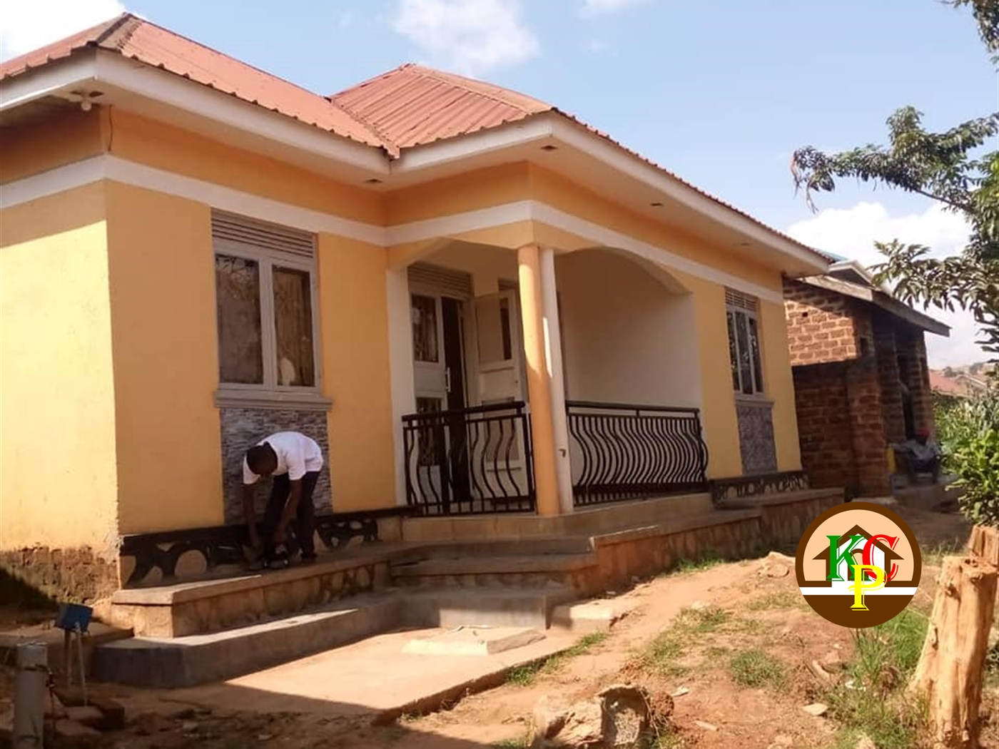 Bungalow for sale in Makindye Kampala