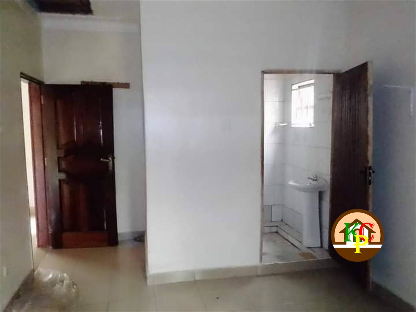 Bungalow for rent in Kisaasi Kampala