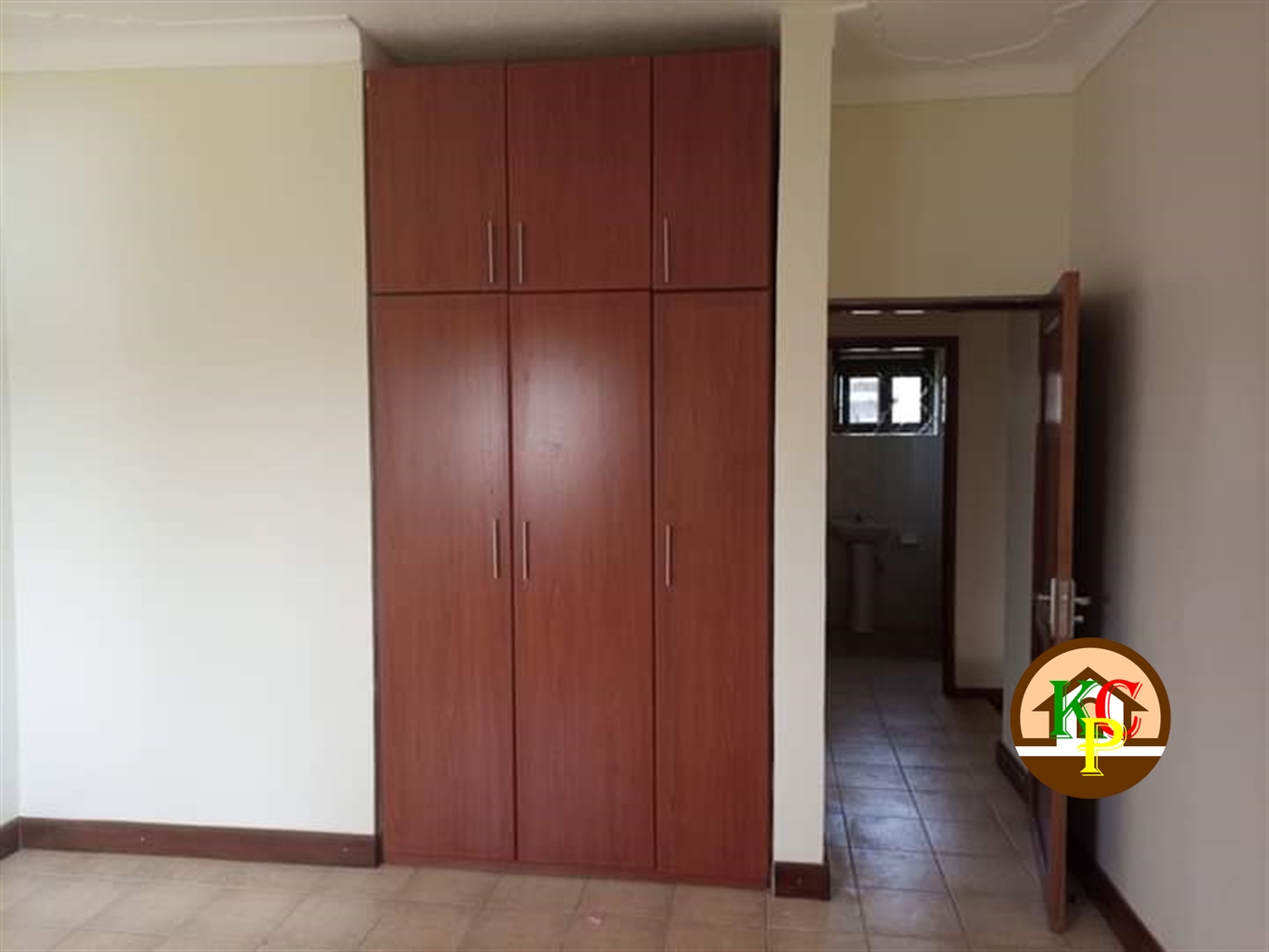 Storeyed house for rent in Bbunga Kampala