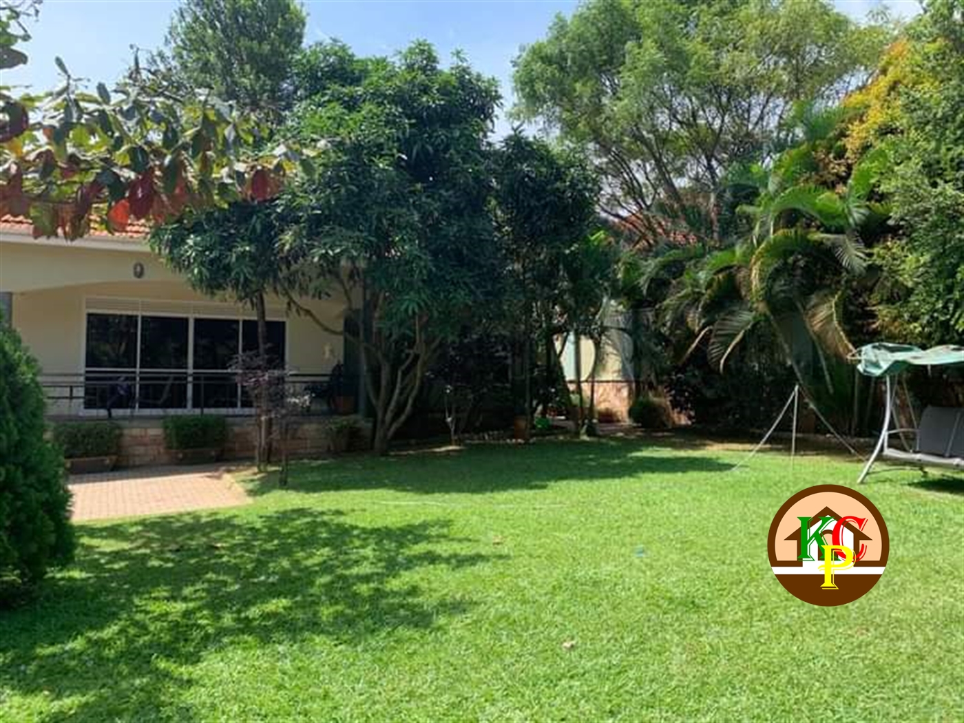 Bungalow for sale in Kiwaatule Kampala