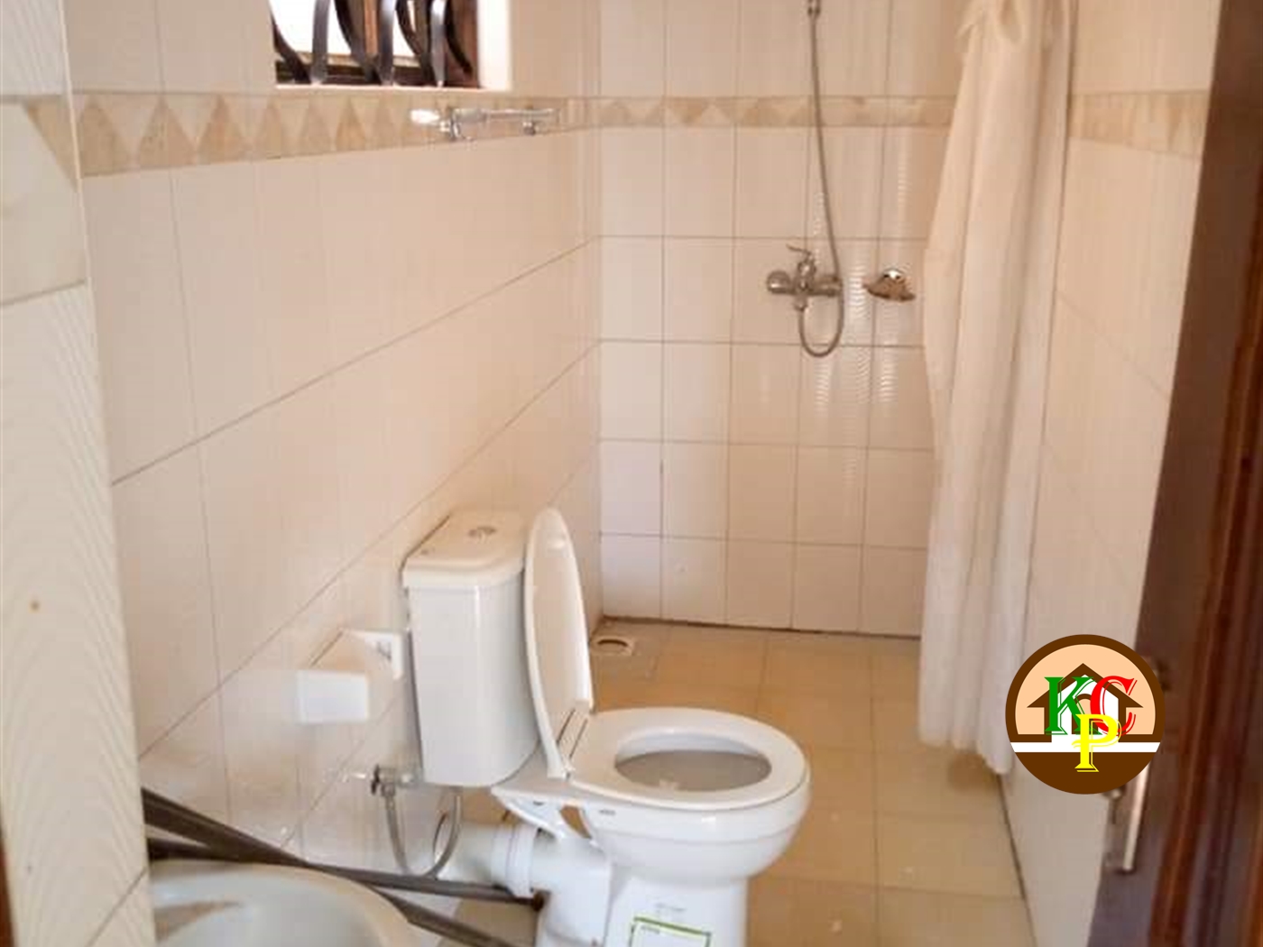 Apartment for rent in Kisaasi Kampala