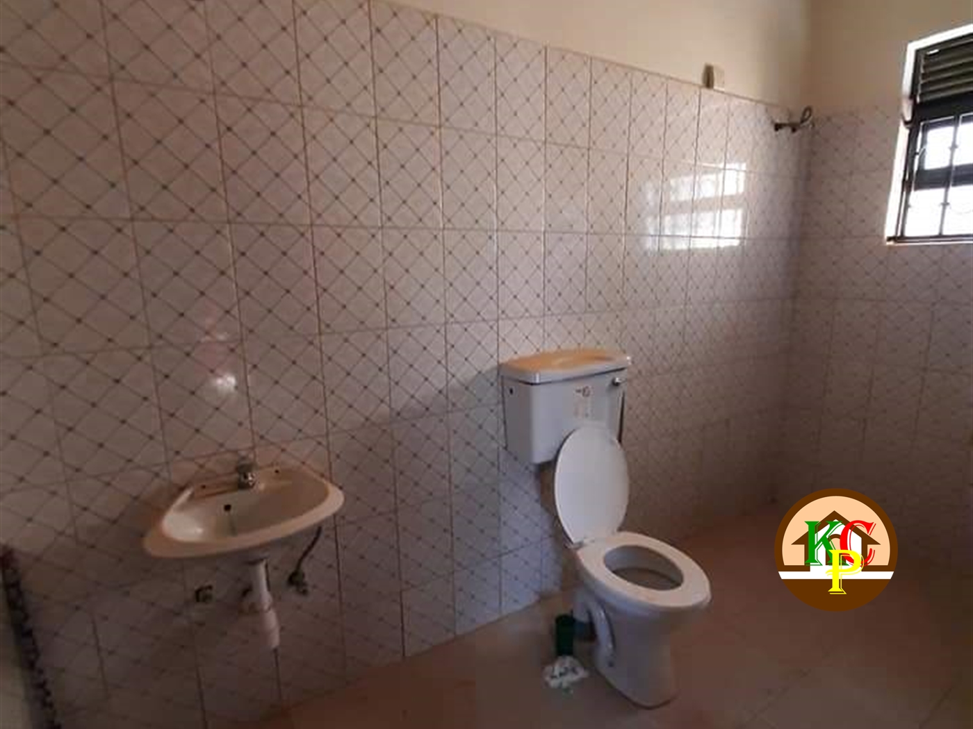 Semi Detached for rent in Namugongo Wakiso