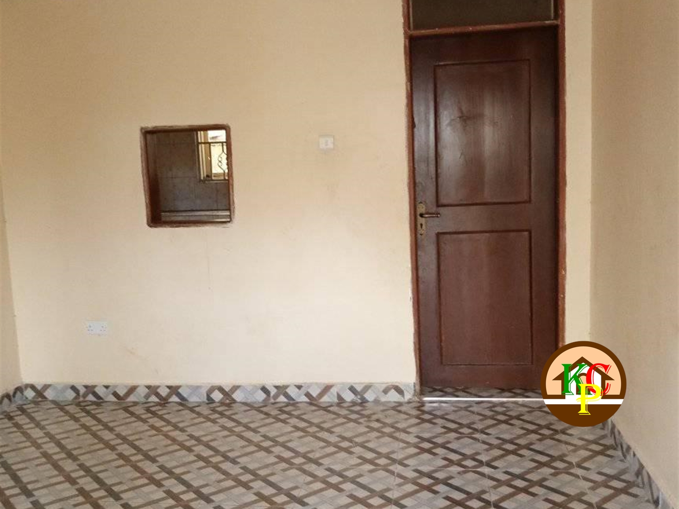 Semi Detached for rent in Bweyogerere Wakiso