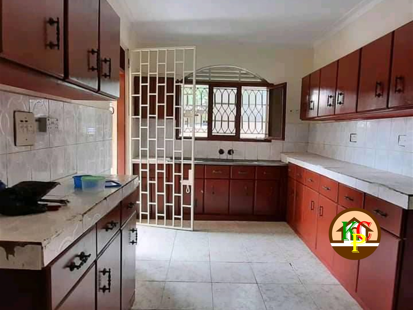 Bungalow for rent in Naalya Kampala