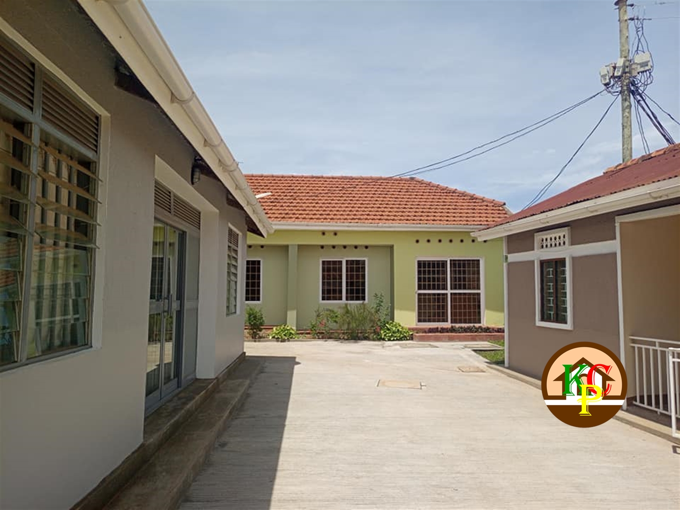 Semi Detached for rent in Kitintale Kampala