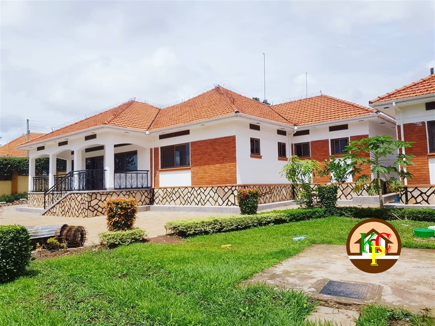 Bungalow for rent in Bbunga Kampala