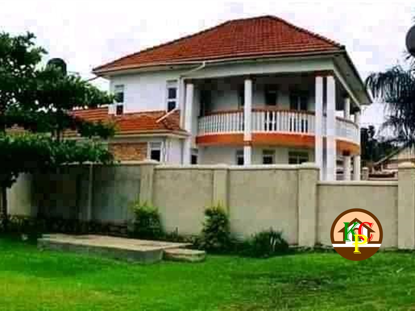 Storeyed house for rent in Lweza Wakiso