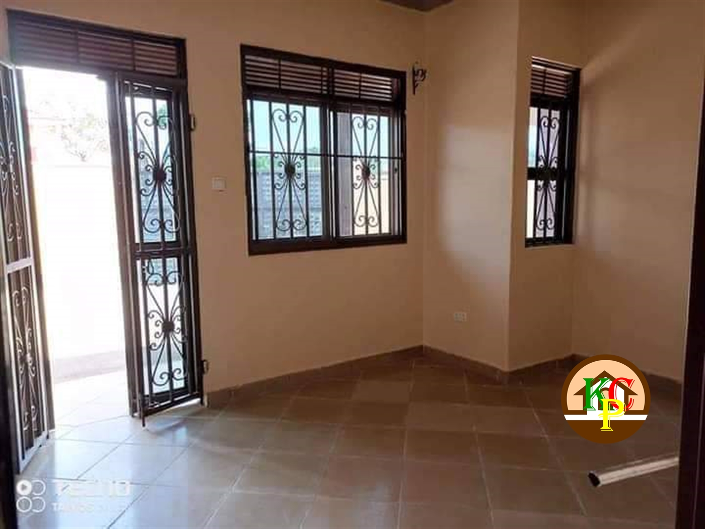 Semi Detached for rent in Kyaliwajjala Wakiso