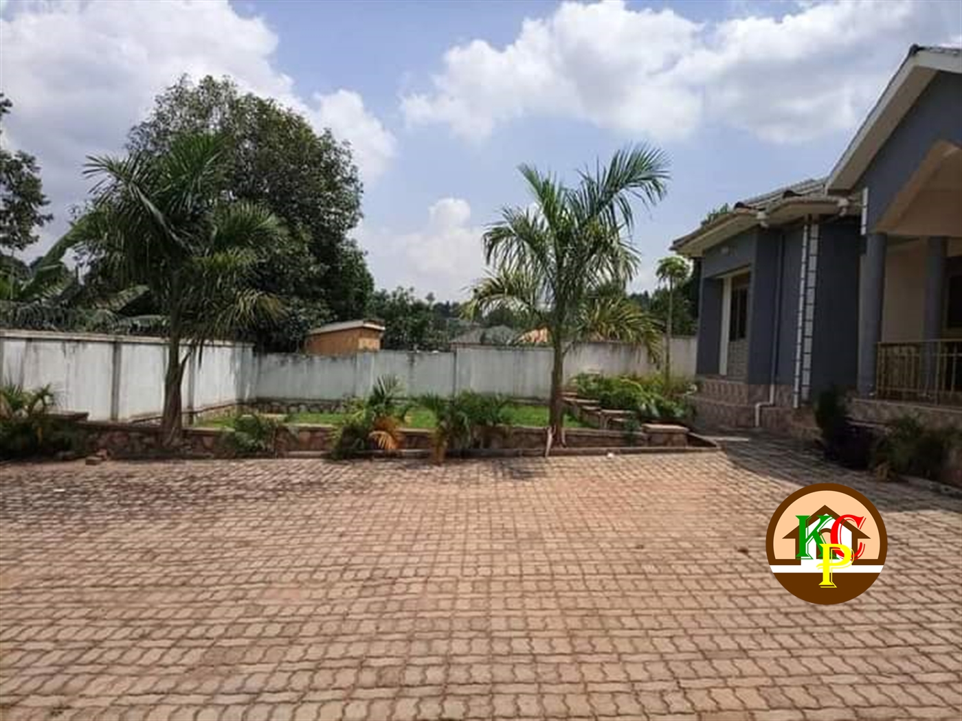 Bungalow for rent in Mpererwe Kampala