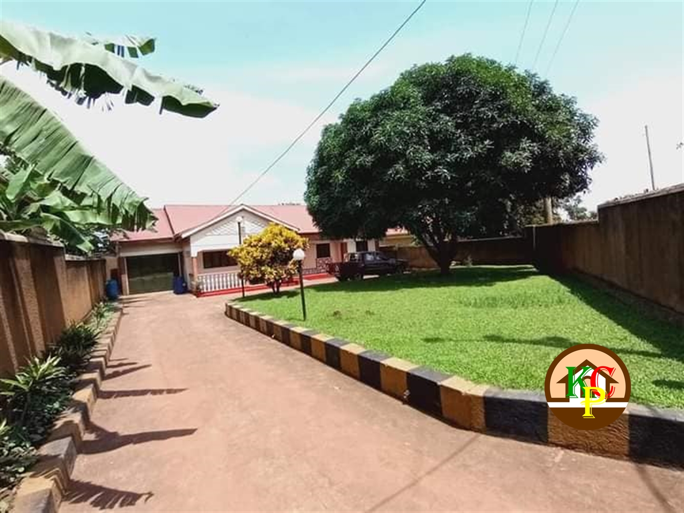 Bungalow for sale in Bweyogerere Wakiso