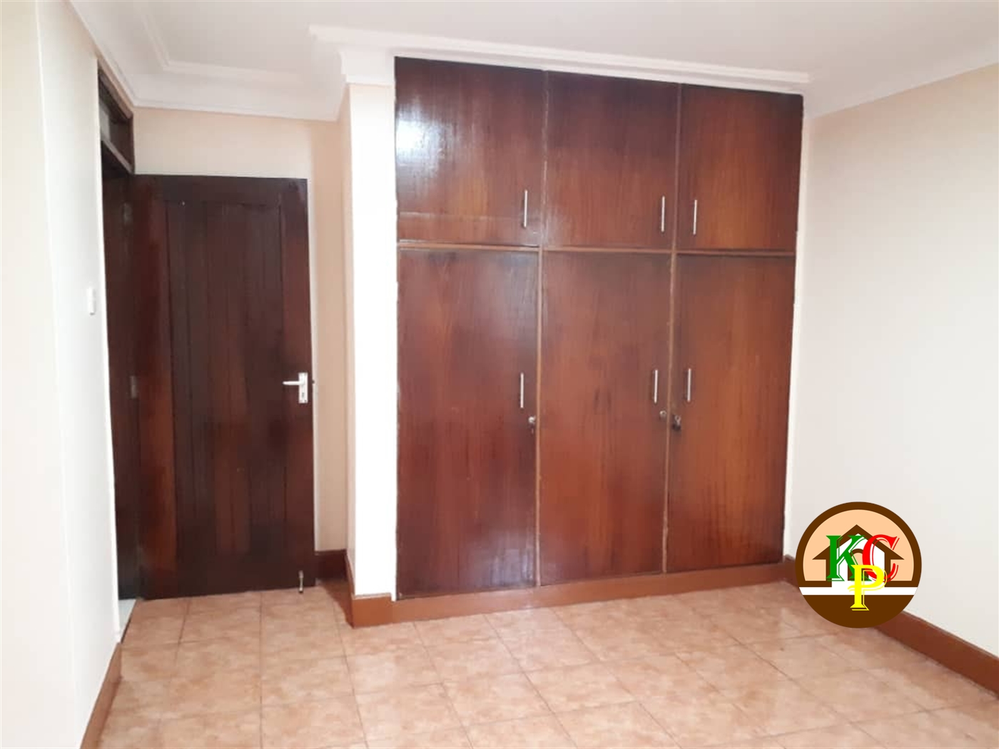 Storeyed house for rent in Kitante Kampala