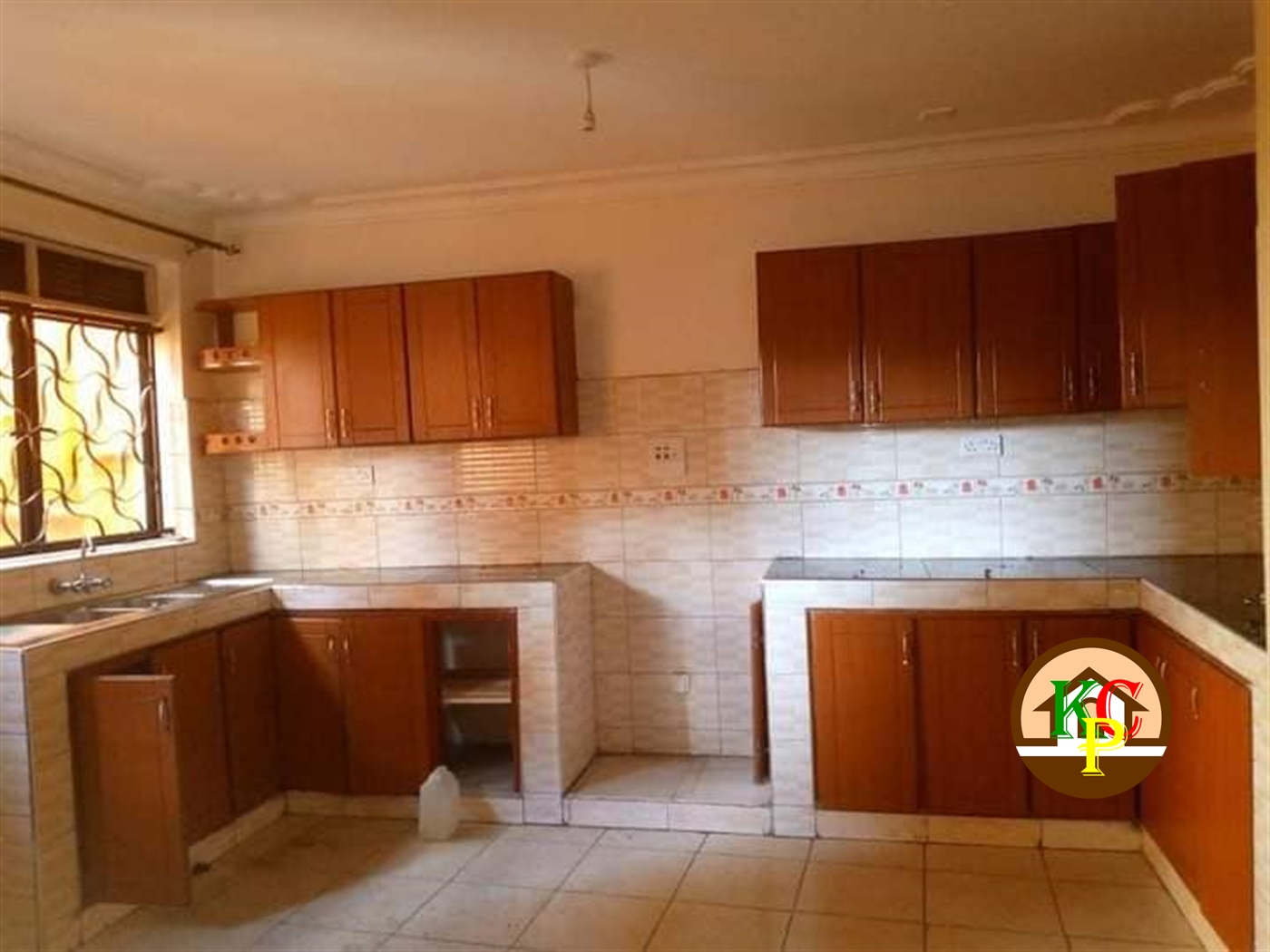 Apartment for rent in Kiwaatule Kampala