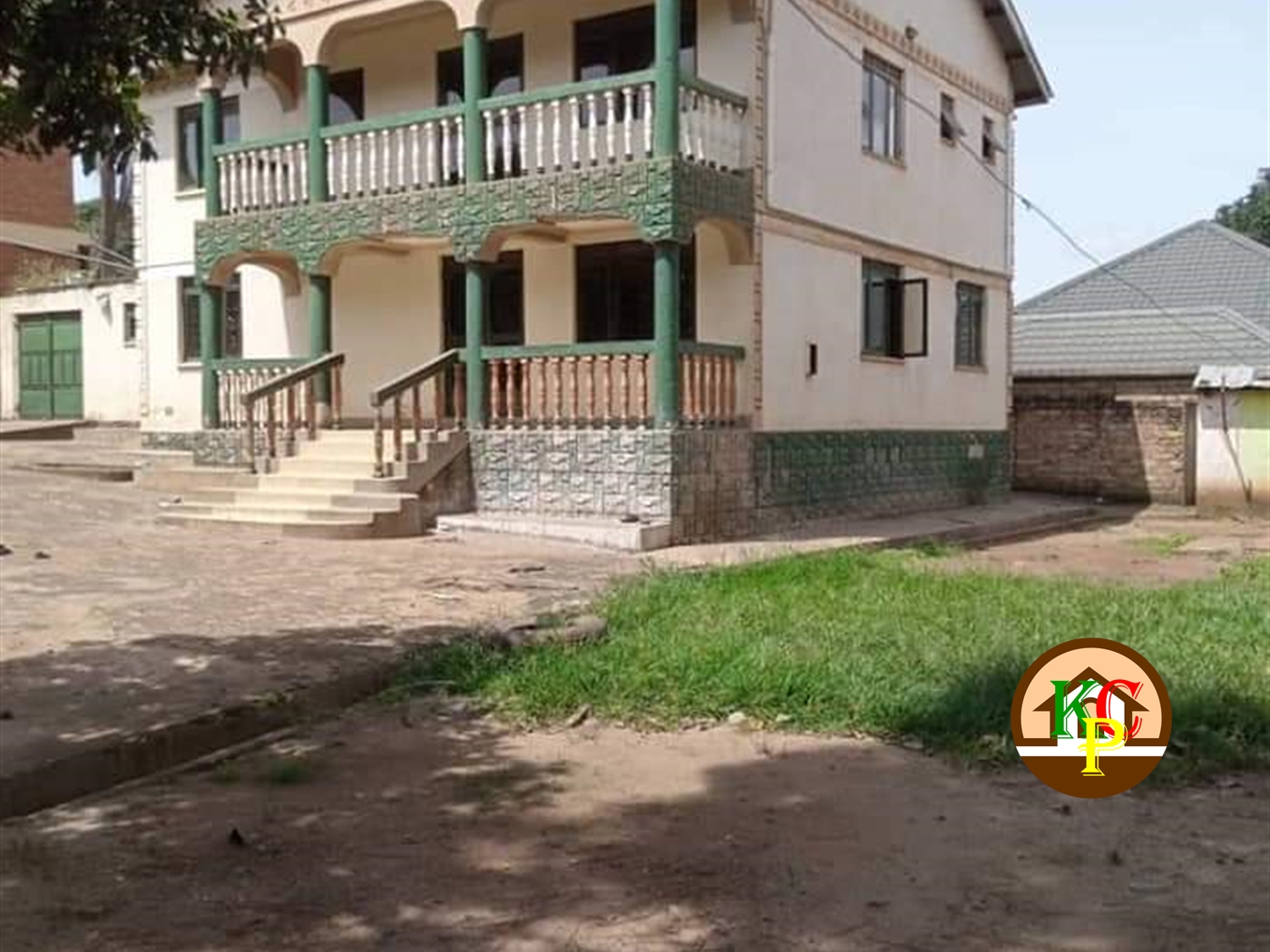 Storeyed house for sale in Seguku Wakiso