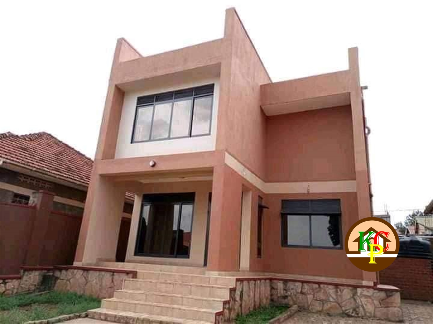 Duplex for rent in Naalya Kampala