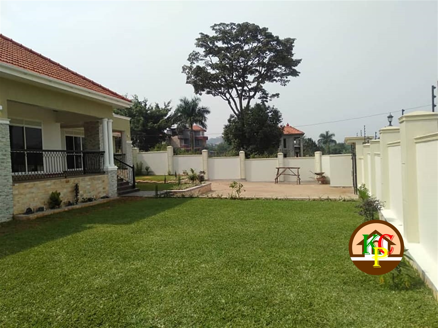 Bungalow for sale in Kitende Wakiso