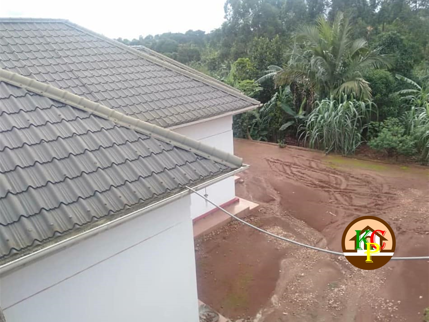 Bungalow for sale in Kitende Wakiso