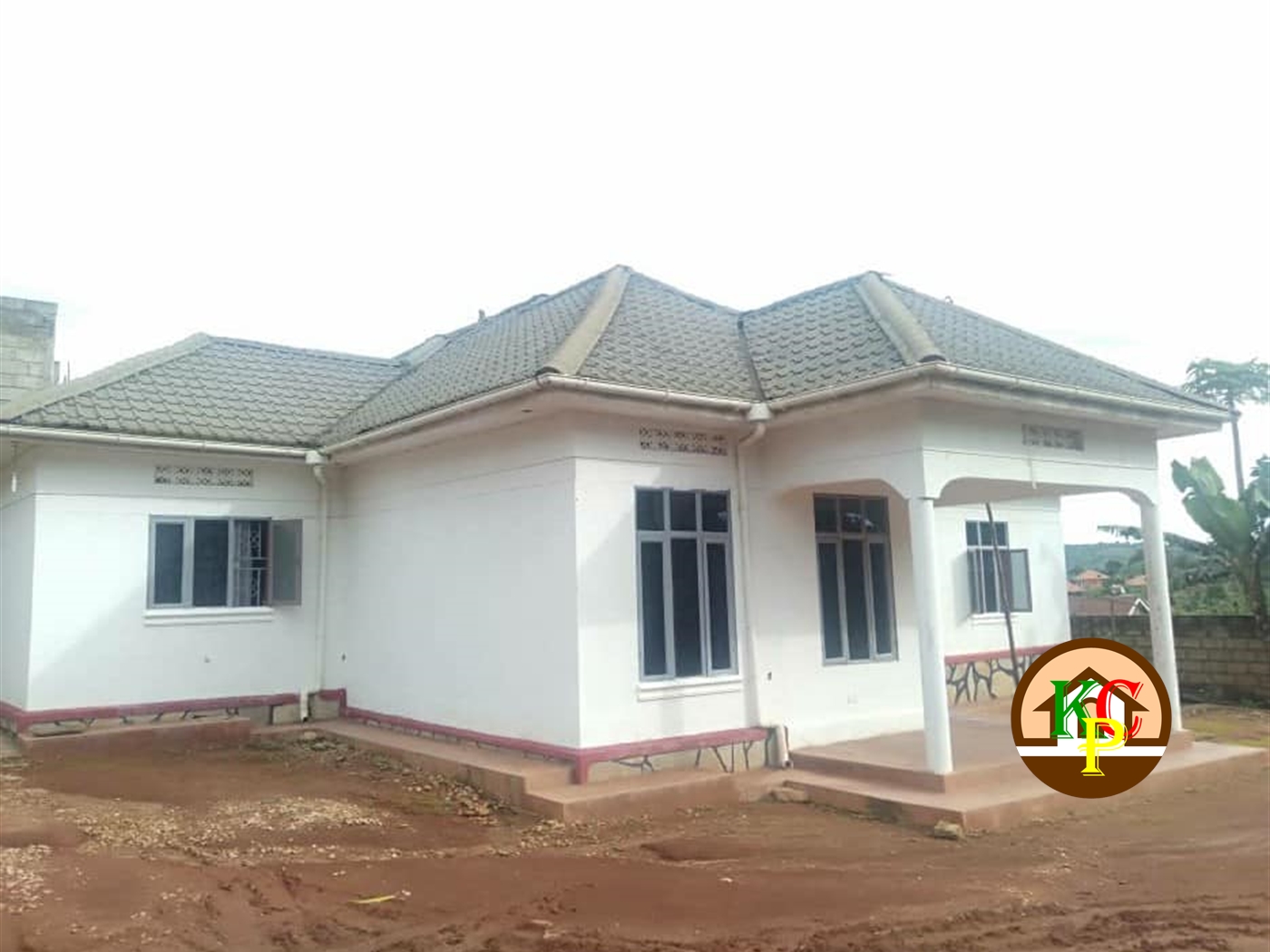 Bungalow for sale in Kitende Wakiso