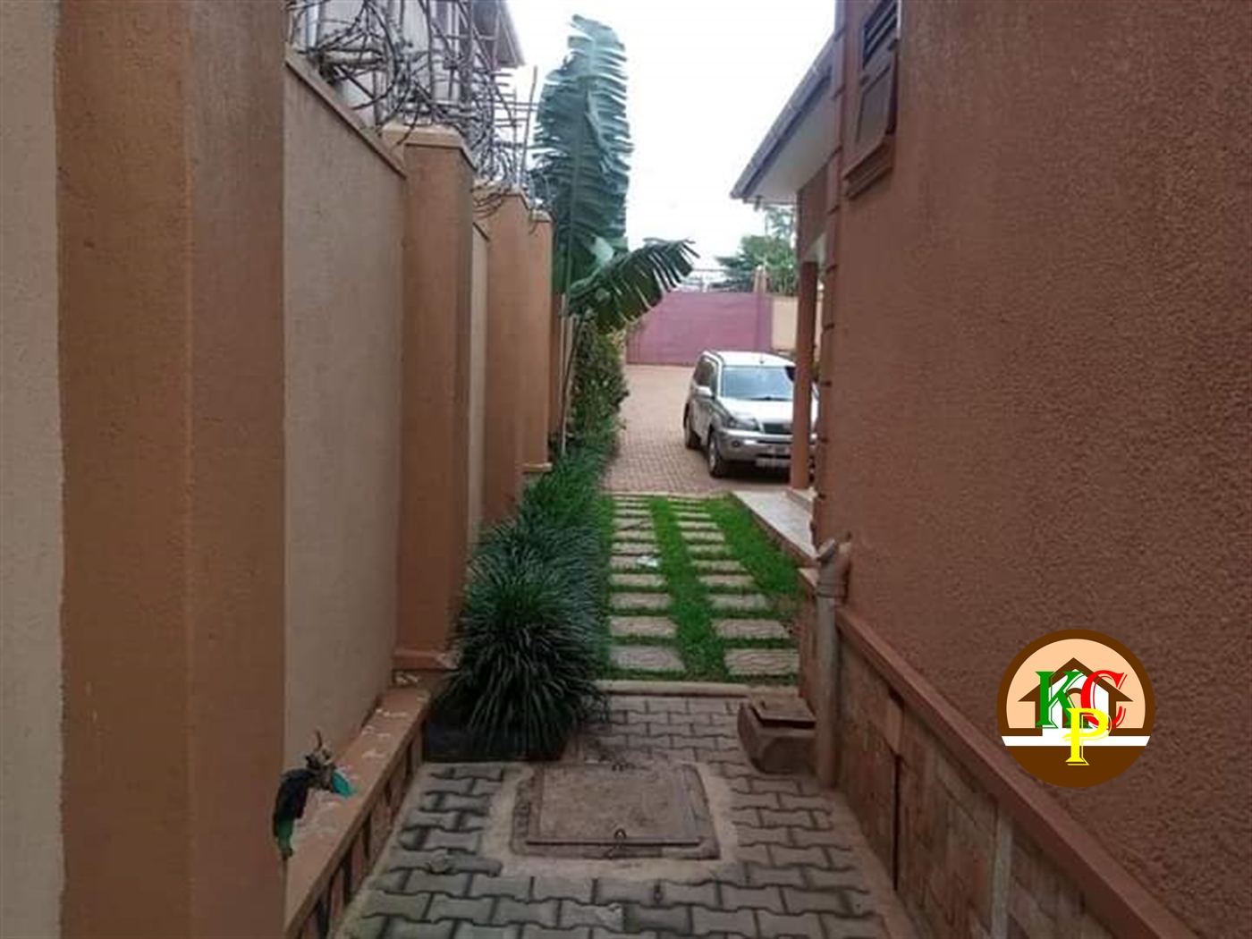 Bungalow for sale in Kira Wakiso