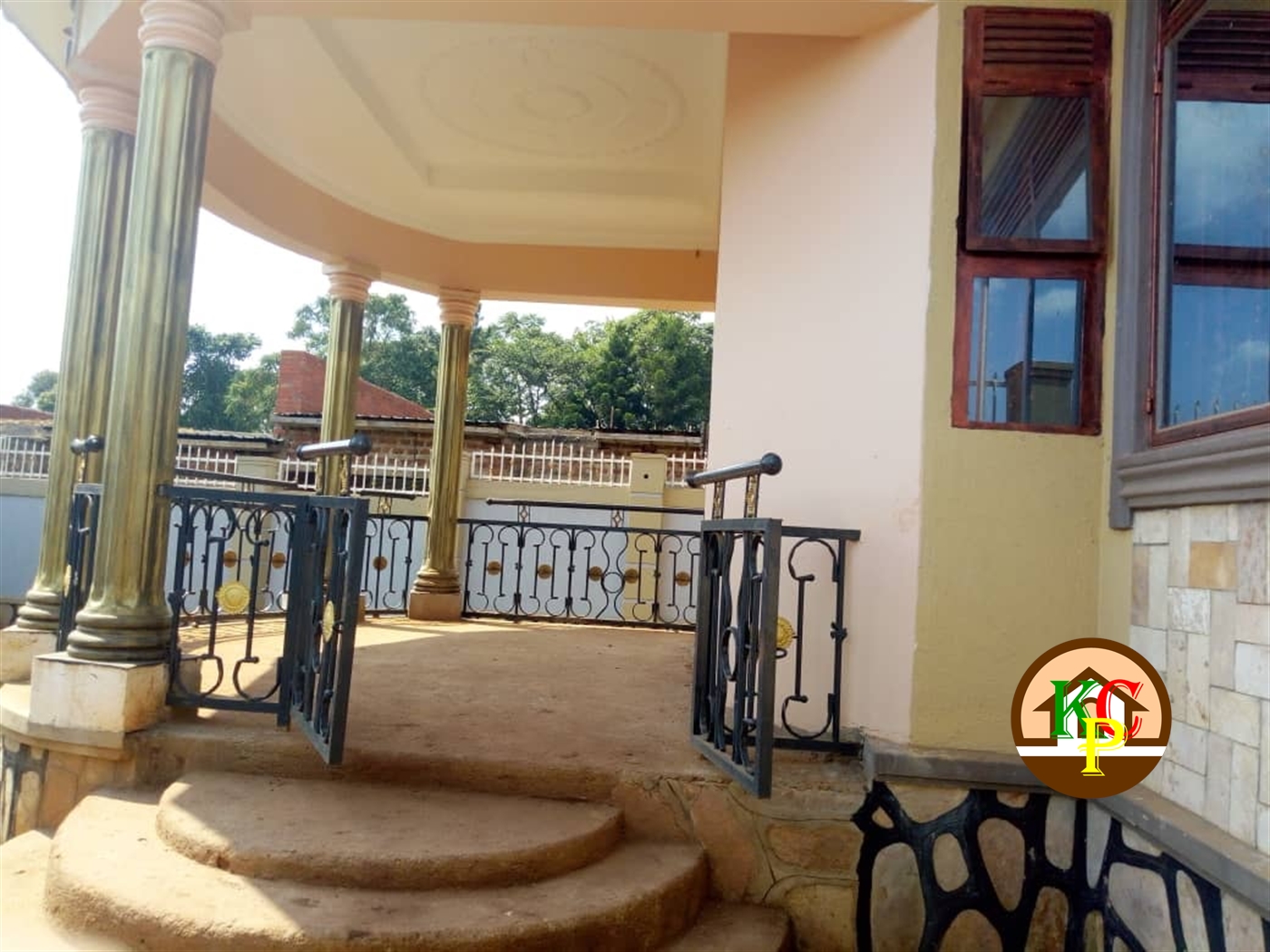 Bungalow for sale in Kasangati Wakiso