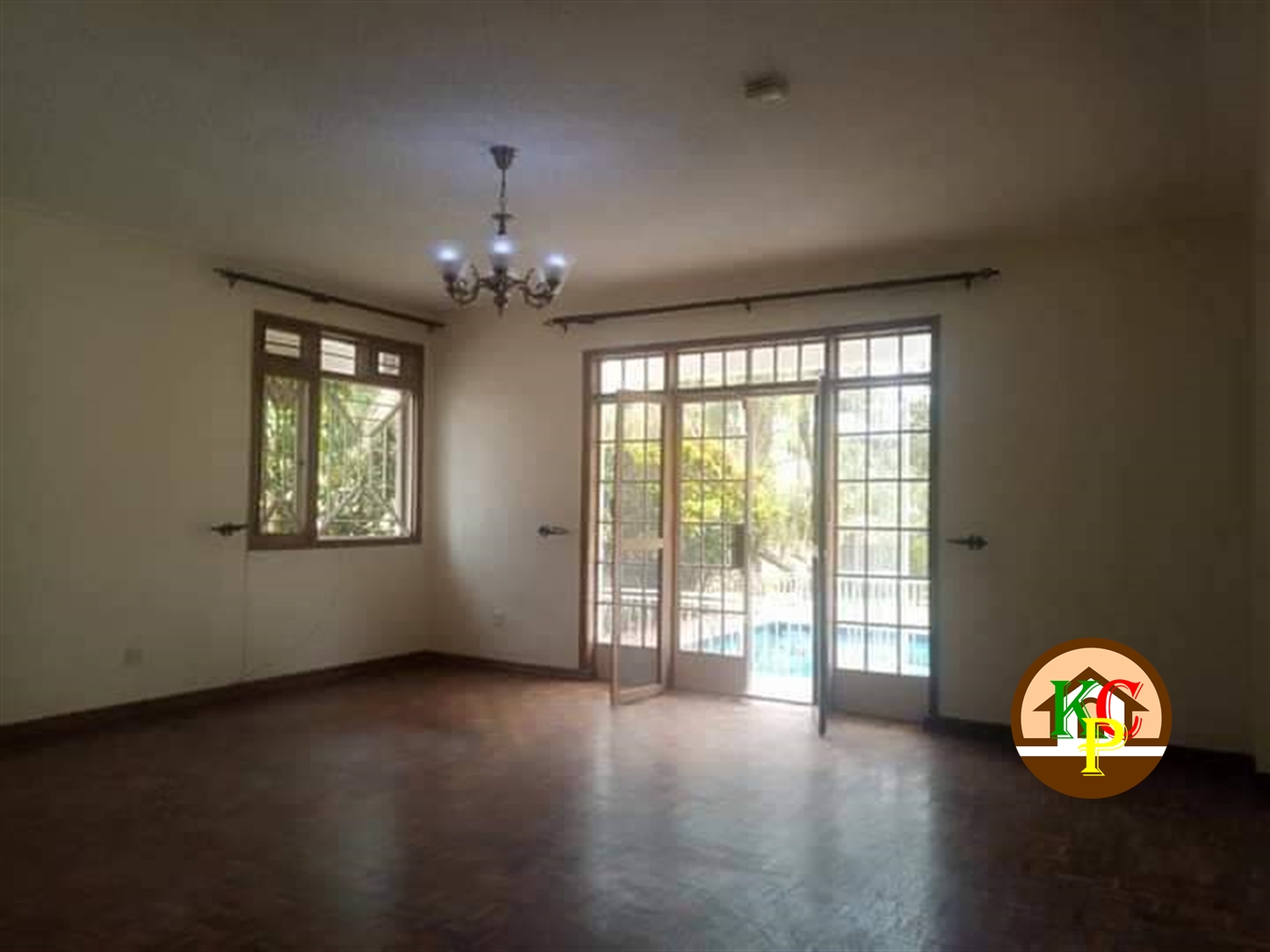 Storeyed house for rent in Bugoloobi Kampala