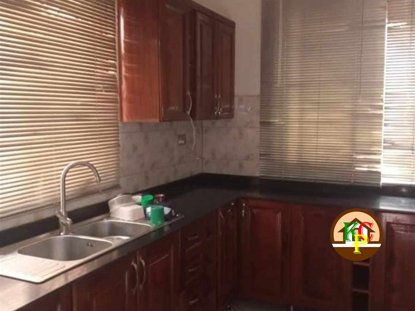 Bungalow for rent in Kyaliwajjala Wakiso