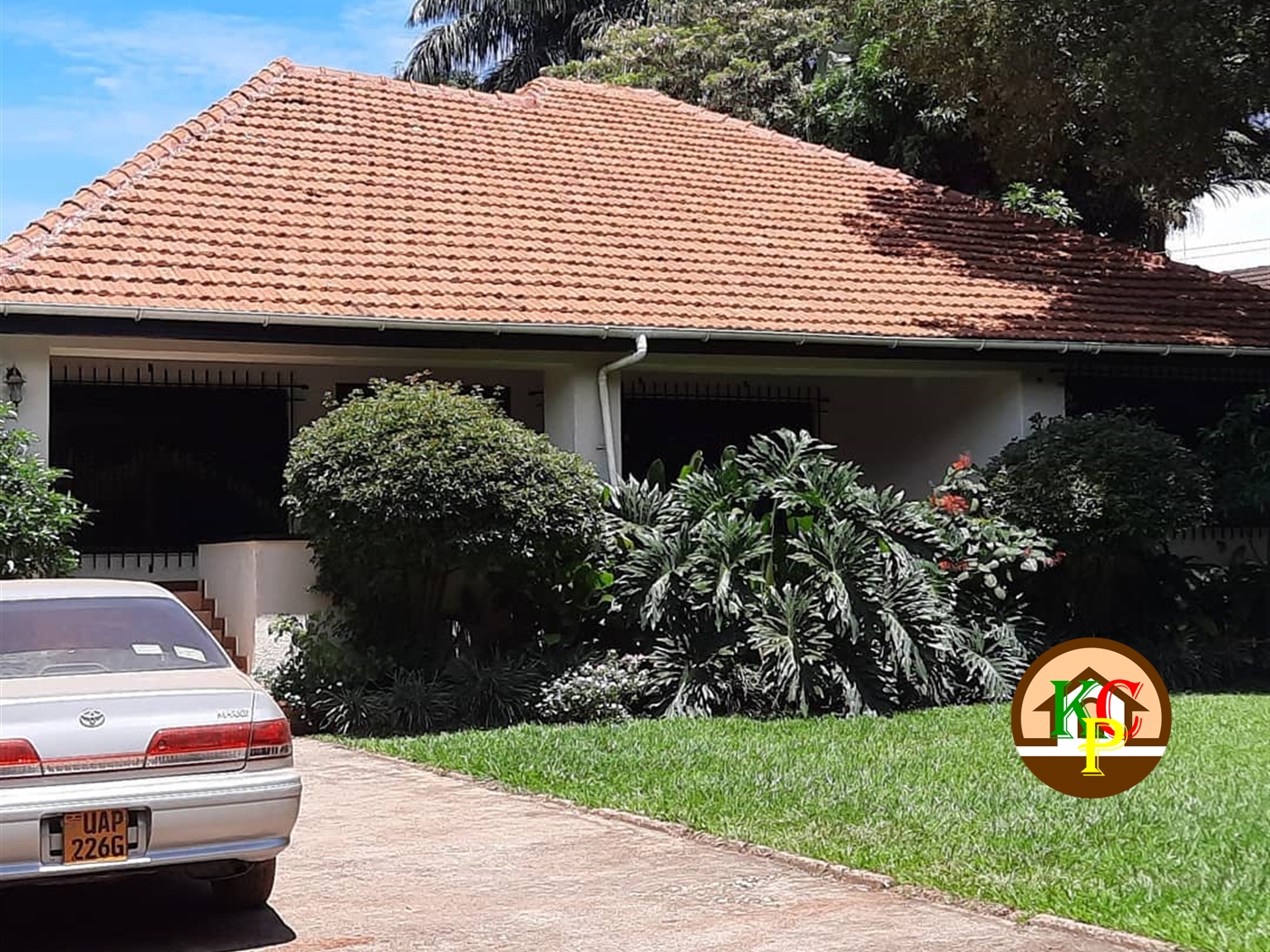 Bungalow for rent in Naguru Kampala