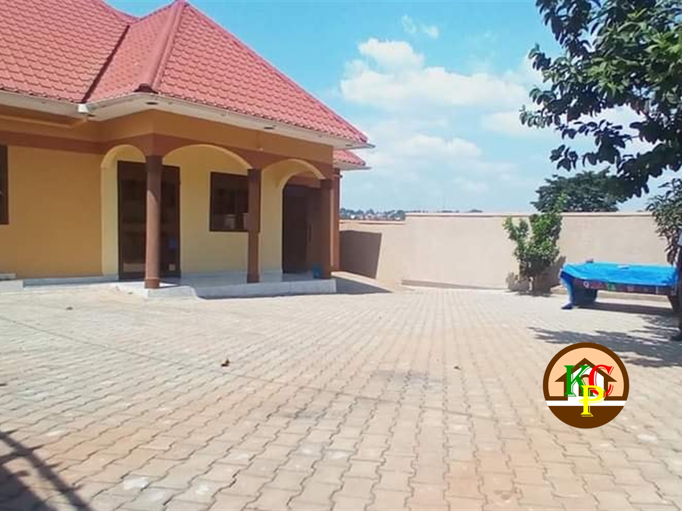 Bungalow for sale in Gayaza Wakiso