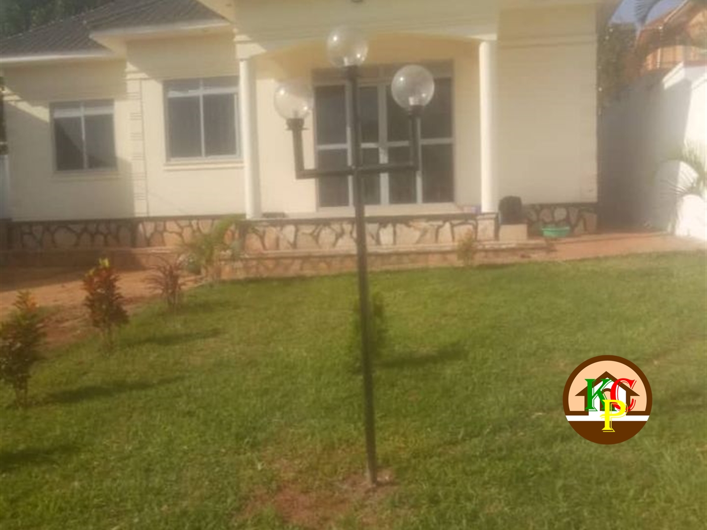 Bungalow for sale in Seguku Wakiso