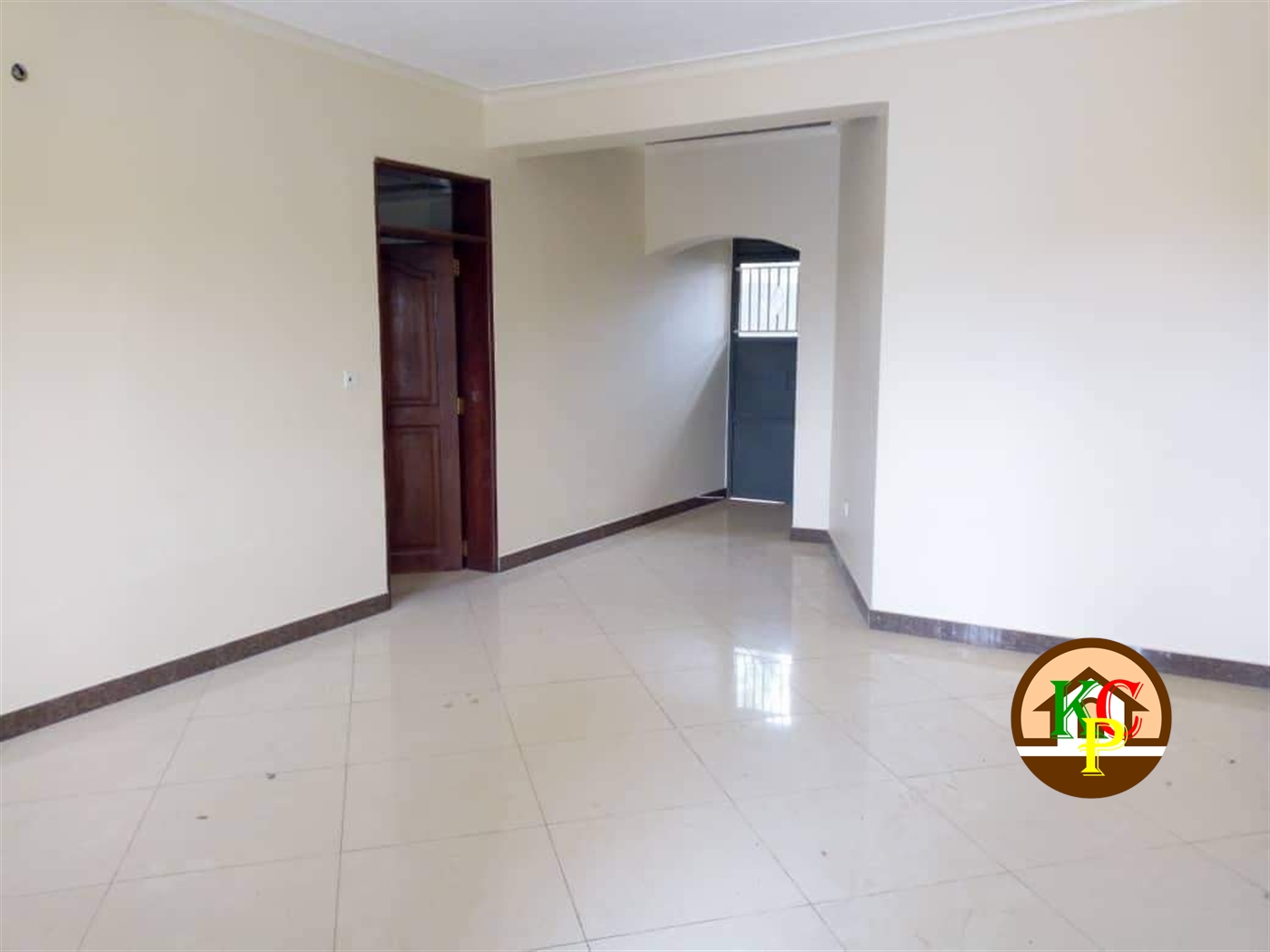 Apartment for sale in Bweyogerere Wakiso