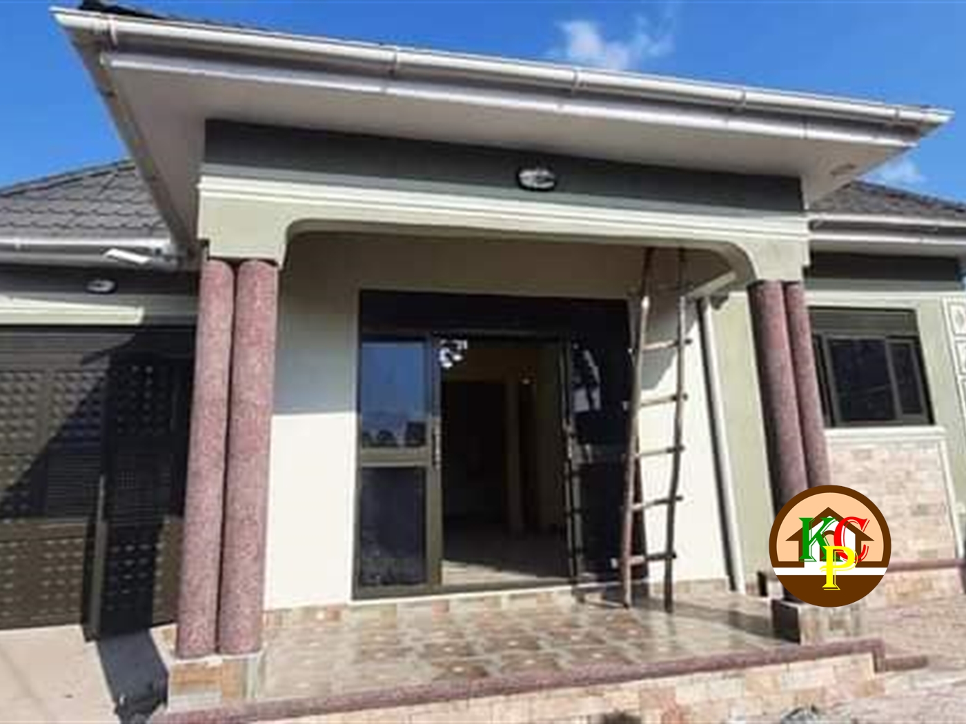 Bungalow for sale in Nansana Wakiso