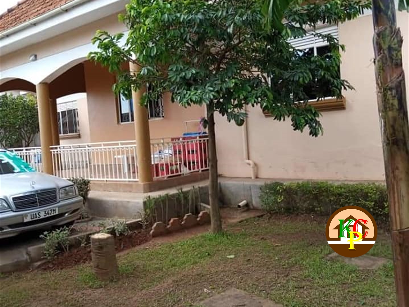 Bungalow for sale in Kiwaatule Kampala