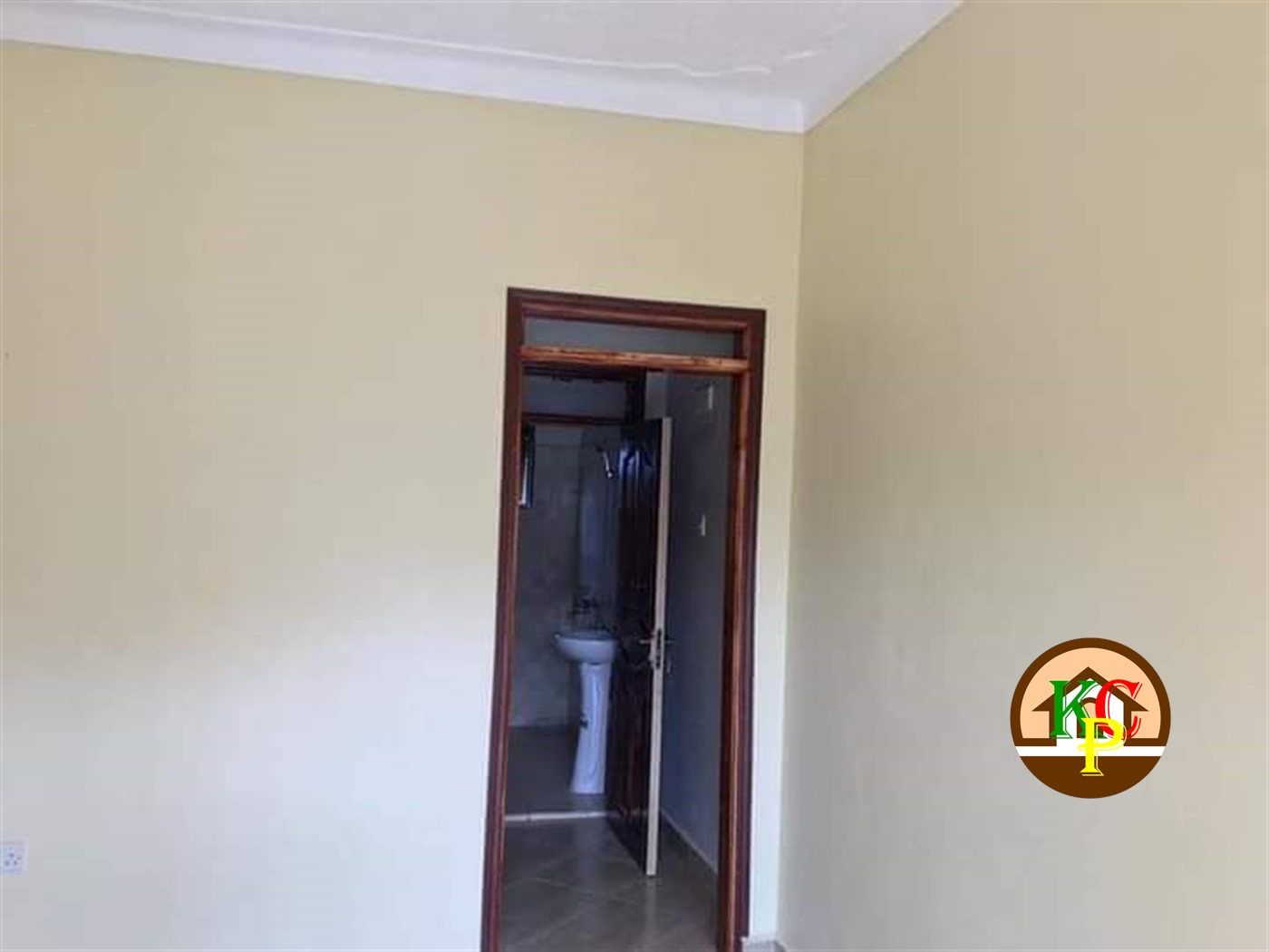 Semi Detached for rent in Kira Wakiso