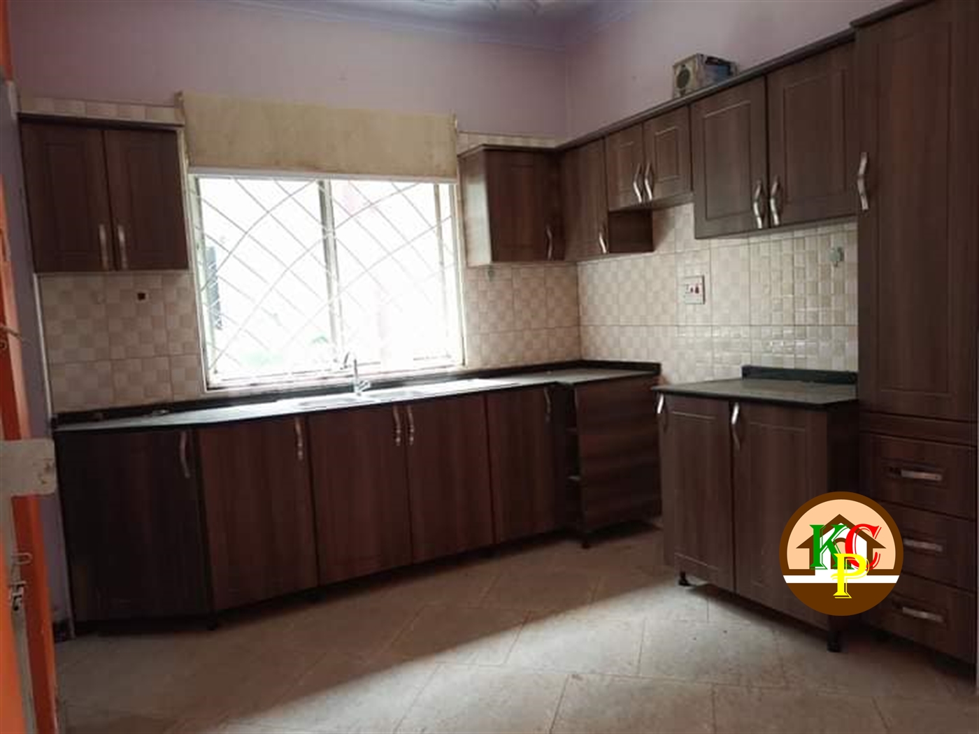 Semi Detached for rent in Kira Wakiso