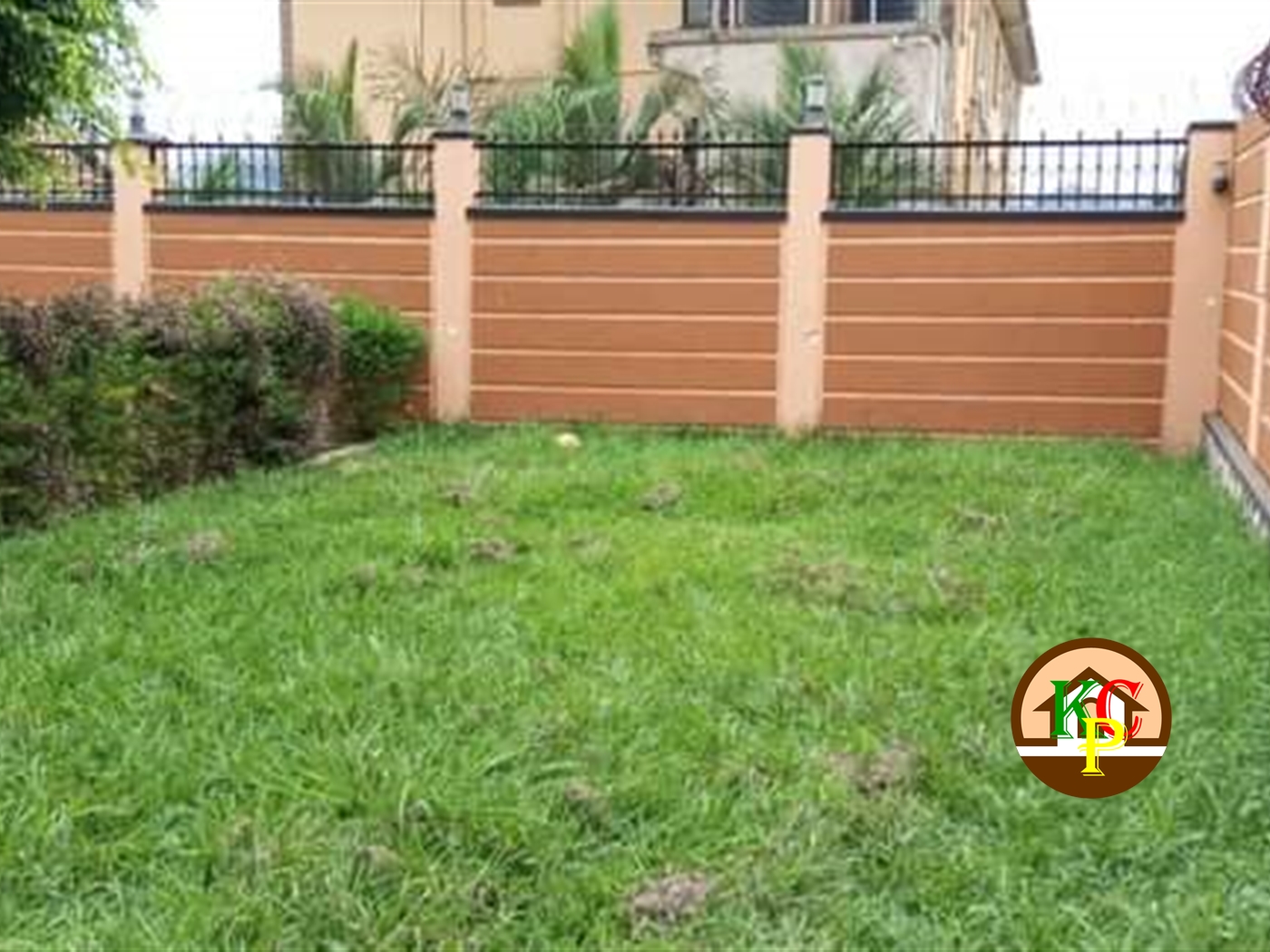 Bungalow for rent in Bweyogerere Wakiso